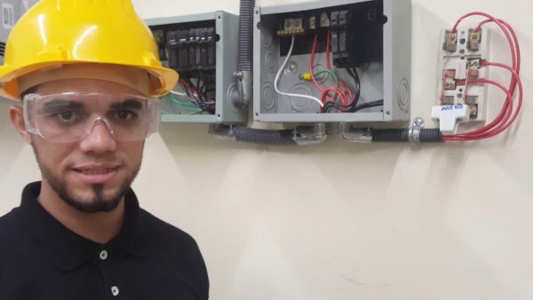 Instalaci&oacute;n Switch doble tiro 220Vac